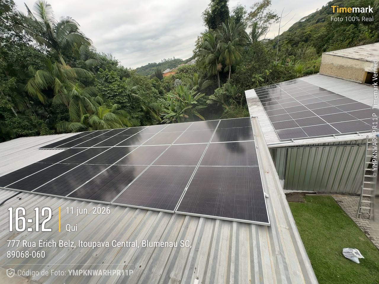 Instalação de energia solar da First Sun — Obra nº 01 • instalação concluída